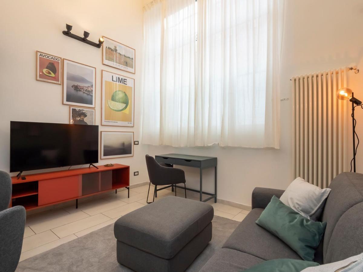 Ihost Apartment - Romilli 17A Милано Екстериор снимка